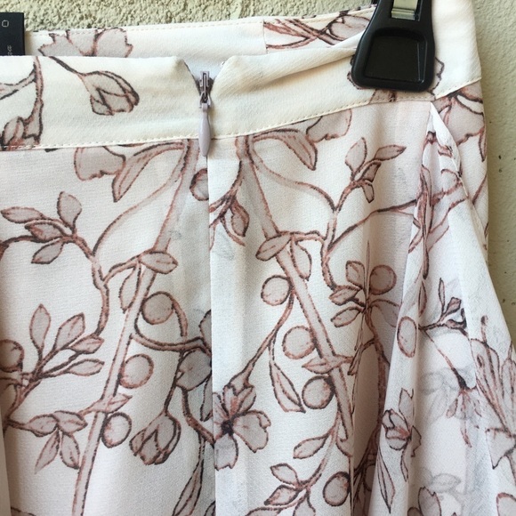 BCBG MaxAzria Amalli  Floral Maxi Skirt size 0 - Picture 9 of 14